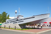 памятник кораблю торпедный катер "Комсомолец" в Санкт-Петербурге