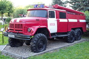 Памятник пожарной машине АЦ-40 (131) в Иваново