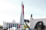 ракета-носитель Р-7 Восток на ВДНХ