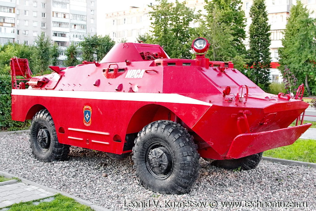 Пожарная БРДМ-2 в музее пожарной техники в Иваново