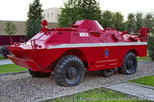 Пожарная БРДМ-2 в музее пожарной техники в Иваново
