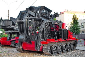 Траншейная машина БТМ-3 в музее пожарной техники в Иваново