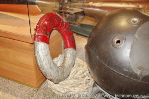 Спасательный круг с крейсера "Аврора" Музей Вооруженных Сил в Москве