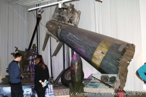 Фрагменты немецких самолетов сбитых в небе над Москвой Музей Вооруженных Сил в Москве