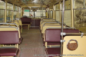 ЛиАЗ-677 1975 года в музее Московский транспорт