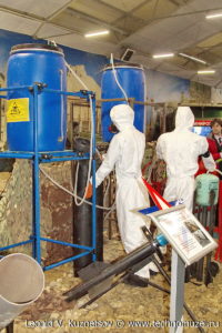 Установка для кустарного производства химического оружия на выставке "Операция в Сирии" в парке Патриот