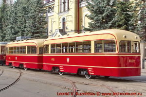Трамваи КТМ-1 и КТП-1 на параде трамваев в Москве