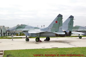 Истребитель МиГ-29 в парке Патриот