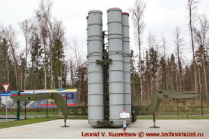 Пусковая установка 5П851А комплекса С-300ПТ в парке Патриот