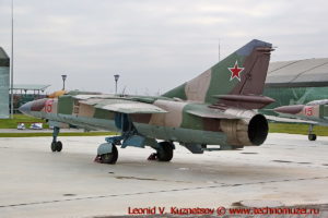 Истребитель МиГ-23МЛД в парке Патриот