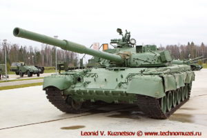 Танк Т-80 Объект 219 сп 2 в парке Патриот