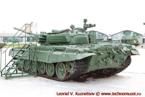 Танк Т-72Б1 Объект 184-1 в парке Патриот