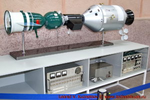 Макет станции Союз-Аполлон в павильоне Космос на ВДНХ