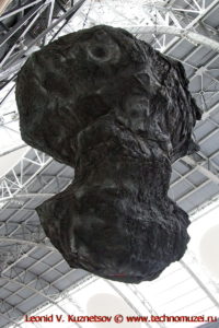 Макет кометы Чурюмова-Герасименко в павильоне Космос на ВДНХ