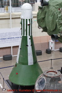 Многоразовый возвращаемый модуль ракетно-космического комплекса Алмаз в павильоне Космос на ВДНХ