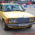 Mercedes-Benz 200 W123 1977 года на ралли Bosch Moskau Klassik 2018