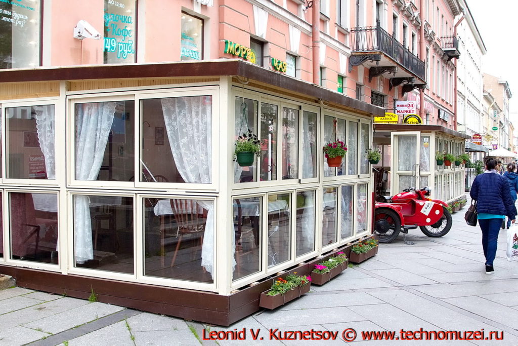Кафе Квартирка на Васильевском острове в Санкт-Петербурге