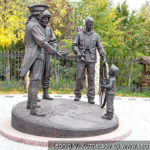 Скульптура Колесо истории в Орловском ГРИНН Центре