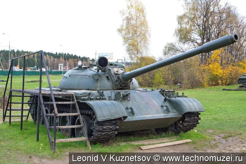 Танк для любознательных в музее танка Т-34