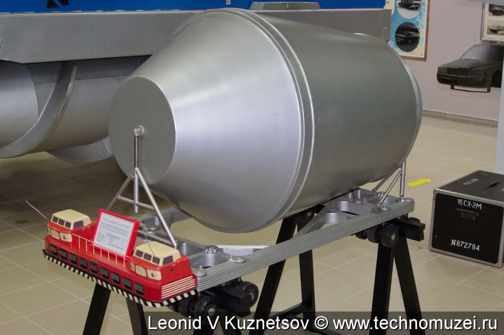 Макет транспортера ЗиЛ-135Ш в музее ЗиЛ в Сокольниках