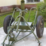 Миномет ПМ-43 в Ленино-Снегиревском военно-историческом музее