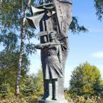 Памятник военной регулировщице в Ленино-Снегиревском военно-историческом музее