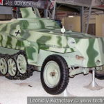 Немецкий полугусеничный бронетранспортер Sd. Kfz. 250/1 в музейном комплексе парка Патриот