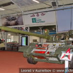 Учебно-действующий стенд УДС-166 танка Т-62 в музейном комплексе парка Патриот