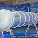 Зенитная ракета комплекса С-300 (модели 5В55Р и 4Н6Е2) в музейном комплексе парка Патриот