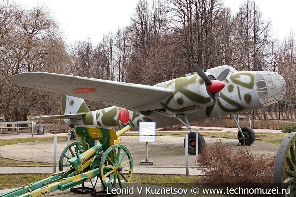 Японский бомбардировщик Ki-48 1940 года в музее Победы на Поклонной горе