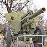 122-мм гаубица М-30 образца 1942 года в музее Победы на Поклонной горе