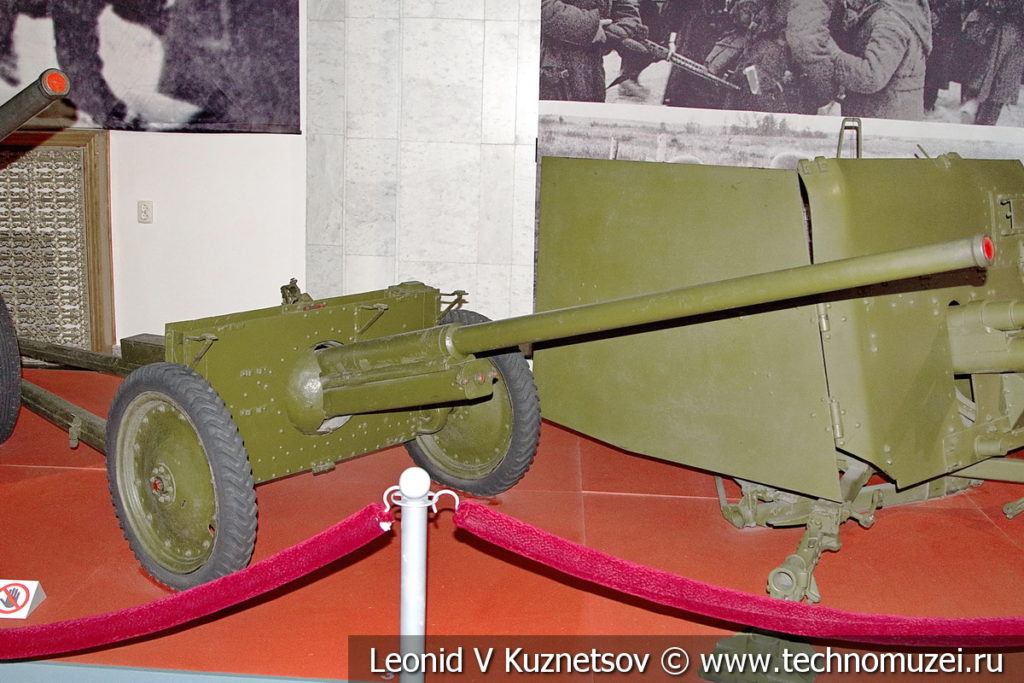 45-мм опытная противотанковая пушка М-5 в музее Победы на Поклонной горе