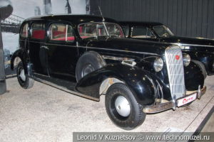 Buick Series 90 Limited 1936 модельного года в автомузее Моторы Октября в Москве