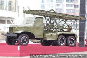 132-мм система залпового огня БМ-13НН (52-У-941Б) в Музее обороны Москвы