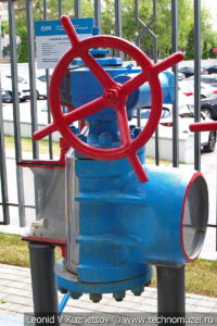 Пробковый кран в музее магистрального транспорта газа