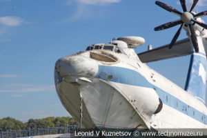 Транспортно-десантный экраноплан проекта 904 Орленок в Музее Военно-морского флота в Москве