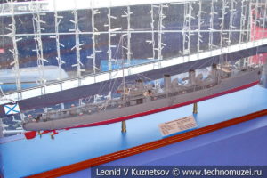 Эскадренный миноносец Новик (модель) в Музее Военно-морского флота в Москве