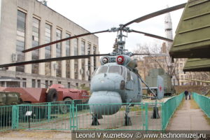 Противолодочный вертолет Ка-25 в Центральном музее Вооруженных Сил