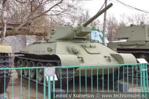 Средний танк Т-34-76 в Центральном музее Вооруженных Сил