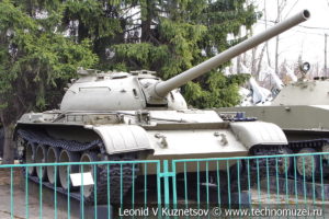 Средний танк Т-54 в Центральном музее Вооруженных Сил
