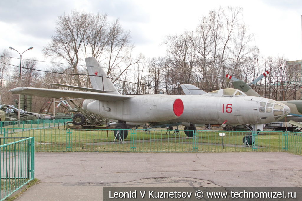 Бомбардировщик Ил-28 в Центральном музее Вооруженных Сил