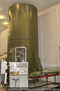 Часть второй ступени межконтинентальной баллистической ракеты Р-16 в Центральном музее Вооруженных Сил