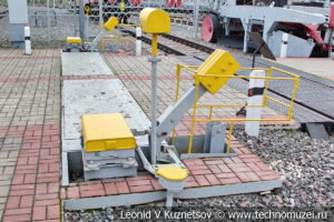 Железнодорожный переезд с устройствами автоматического заграждения УЗП в Железнодорожном музее на Рижском вокзале