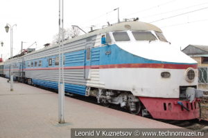 Первый советский скоростной электропоезд ЭР-200 в Железнодорожном музее на Рижском вокзале