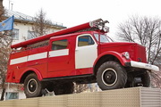Памятник пожарный автомобиль ПМГ-19 АЦП 20(63)19 во Владимире
