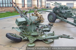 23-мм зенитная пушка ЗУ-23 (2А13) 1960 года в музее отечественной военной истории в Падиково