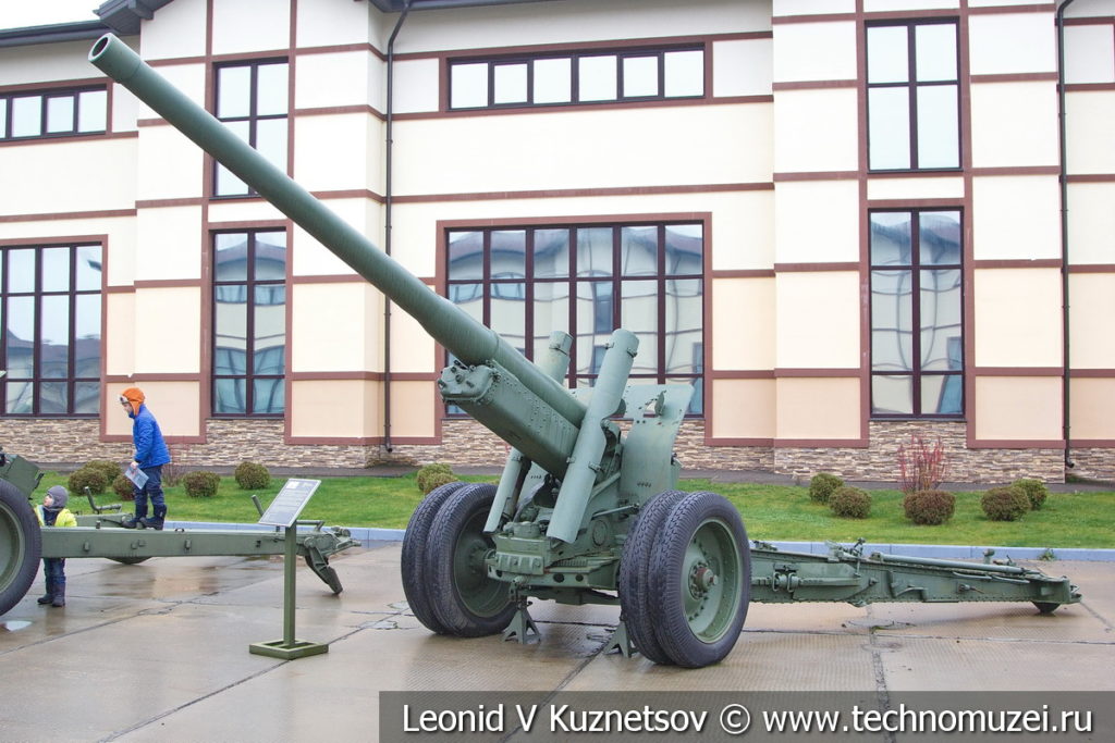 122-мм пушка образца 1931-37 годов А-19 в музее отечественной военной истории в Падиково