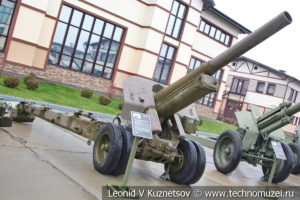 152-мм гаубица образца 1938 года М-10 в музее отечественной военной истории в Падиково