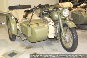 Мотоцикл М-72 1941 года в музее отечественной военной истории в Падиково