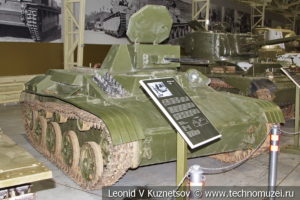 Т-60 лёгкий танк 1941 года в музее отечественной военной истории в Падиково